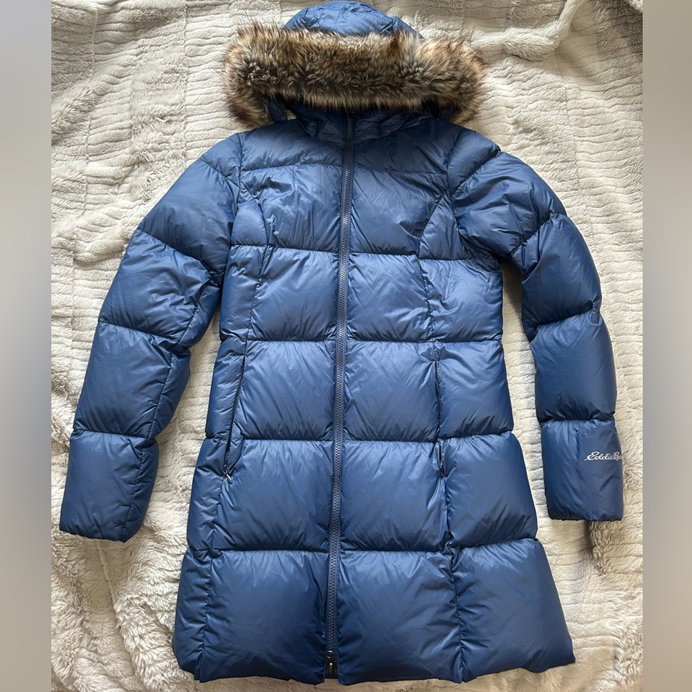 Women’s Eddie Bauer Navy Puffer Jacket with Faux Fur Trim
